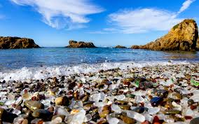 Did you know that glass beach was once called the dumps? with strong community support mendocino land trust put together an agreement with the landowner to conserve the property. Glass Beach Dieser Schone Strand Besteht Tatsachlich Aus Glassteinen