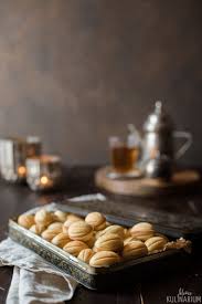 Oreshki Zaubernusse Mit Karamellfullung Kleines Kulinarium Rezept Susse Platzchen Lebensmittel Essen Kochen Und Backen Rezepte