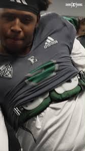 𝗣𝗿𝗲𝘃𝗶𝗲𝘄𝗶𝗻𝗴 𝗕𝘂𝗳𝗳𝗮𝗹𝗼 Hear from HC Chris Creighton and Jere  Getzinger as the Eagles prepare for Buffalo and win #6: 🎙️  youtu.be/hVsWAyFCjmY (Presser) 📰 bit.ly/3MM90qW (Notes) #EMUEagles ⛓️  #ETOUGH ⛓️ #TheStandard