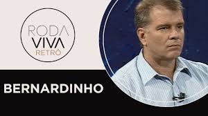 Check out featured articles and pictures of bernardinho full name: Roda Viva Bernardinho 2007 Youtube
