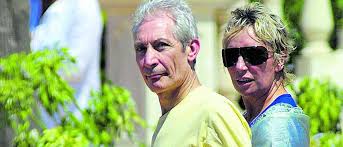 Rolling stones drummer charlie watts dies at 80. Zgydegfgr8h4em
