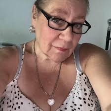 Is there a pie and mash shop at London Bridge or Borough market