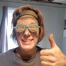 Hi all, I'm starting my own Handy woman business... would love your vote