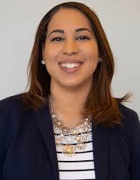 Meet Academic Advisor, Leanne Castillo