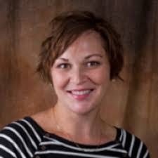 Danielle Falconer's Instagram, Twitter & Facebook