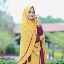 Baju ini memiliki rok yang sangat lebar sehingga tampak … Warna Mustard Seperti Apa Contoh Hijab Warna Mustard Pusathijabterbaru