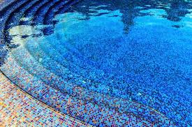 Pate De Verre Et Piscine Font Ils Bon Menage