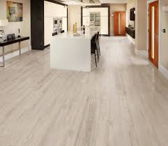 Karndean Ll Ashland Matches Cabinets And Tile Karndean Design Flooring Luxury Vinyl Flooring Vinyl Plank Flooring Kitchen