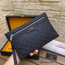 Ví cầm tay Gucci Nam Siêu Cấp CNGC006 - 97Luxury