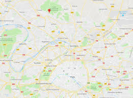 Evidentemente, teníamos un anfitrión excepcional, uno que además. Nuestra Visita A Les Archers De Saint Prix En Francia El 3d Une Al Instante