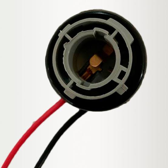 AO31 CONECTOR SOCATE STOP AVEO 1 CONTACTO