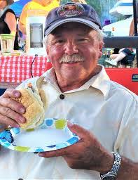 Bruce Hocking's Instagram, Twitter & Facebook