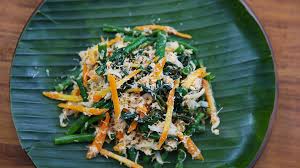Selamat datang di channel kami yang berisi info tentang. Cara Membuat Urap Sayur Khas Jawa Sunda Mana Yang Lebih Lezat