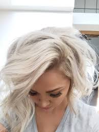 A HAIRDRESSER CLIMBS MT. EVEREST & BREAKS RECORD FOR HIGHEST HAIRCUT EVER  ⤵️⤵️⤵️  https://behindthechair.com/articles/a-hairdresser-climbs-mt-everest-breaks-record-for-highest-haircut-ever/