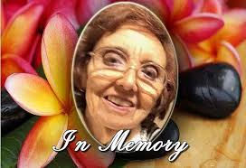 Kaye Houser's Instagram, Twitter & Facebook