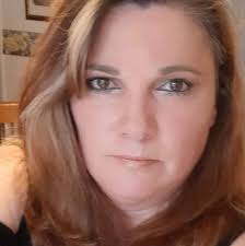 Who is a good mortgage specialist for renewal in June in Fredericton area?