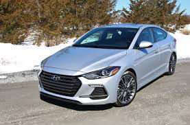 Blind spot detection (bsd) with lane change assist (lca) warning, dual automatic temperature control w/auto defogger, electronic stability control. Fully Independent 2017 Hyundai Elantra Sport Limited Slip Blog