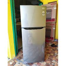 Sedangkan untuk desain luar kulkas lg pintu ini dedesain dengan begitu sederhana. Kulkas Lg 2 Pintu Sudah Inverter Seken Super Tanpa Bunga Es Shopee Indonesia