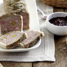 Geflugelleber Terrine Mit Cassis Rezept Essen Und Trinken Rezepte Lebensmittel Essen Terrine Rezepte
