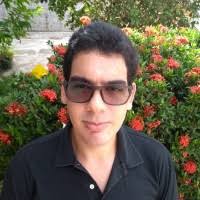 100+ perfis com “Zak”