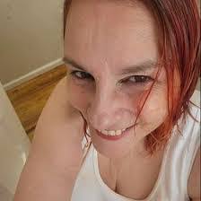 Iris Corona's Instagram, Twitter & Facebook