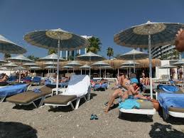 Konyaalti beach is minutes away. Der Strand Und Die Schattige Beachbar Bild Von Porto Bello Hotel Resort Spa Antalya Tripadvisor
