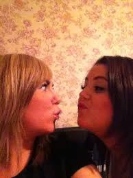 Sharon Coogan (@shazzy678)