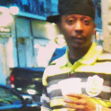 Earl Lopez's Instagram, Twitter & Facebook