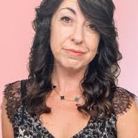 Thea Yates's Instagram, Twitter & Facebook