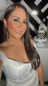 Fashion Lovers como siempre se bota con mis outfits 😜Black & White  Birthday se pasó buenísimo con Divacustica todas unas divas 🖤🤍