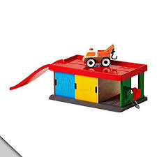 Ikea Lillabo Garage With Tow Truck Ikea Http Www Amazon Com Dp 9178914329 Ref Cm Sw R Pi Dp 1gqub1q41qd5 Toy Car Garage Ikea Lillabo Toy Garage