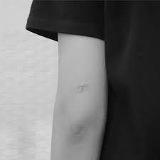 The place to be for tiny tattoo inspiration if you want us to see your tiny tattoo, tag it with 'tinytattoos' tinytattoos ~ tiny tattoos. Tiny Tattoos