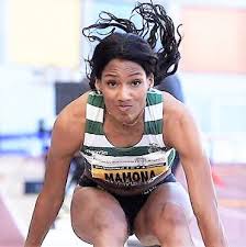 Patrícia mamona celebrates winning the women's triple jump gold medal. Camarote Leonino