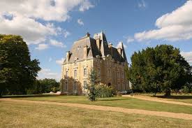 Aktivity v blízkosti atrakce chateau de malicornes sur sarthe. Beau Chateau A Vendre Dans La Sarthe Avec 29 Ha Md2337361 House For Sale In Le Mans Global Real Estate Industrial Real Estate International Real Estate