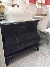 Hillsdale furniture hamilton backless vanity stool, burnished oak wood and ivory upholstery with nail head. 30 Furniture To Vanity Conversions You Ve Got To See