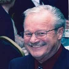 Daniel Tarbell's Instagram, Twitter & Facebook