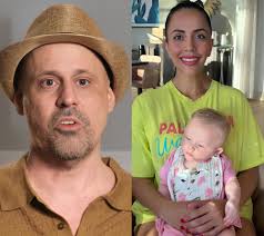 I can NOT stand to watch Gino. Between that face and talking out his nose  drives me nuts. I think they both are somewhat of scams. Gino was in a  sugar daddy's