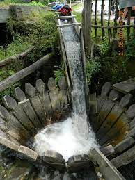 The Vâltoare: A Natural Washing Machine - Core77