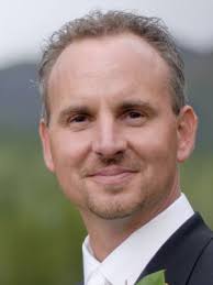 🍸😍 Found whilst unpacking boxes in the distillery- miss you Enjoy the  read everyone 🤩❤️