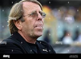 Claude leroy hi-res stock photography and images