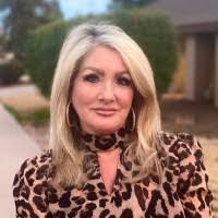 Lori Witherill's Instagram, Twitter & Facebook