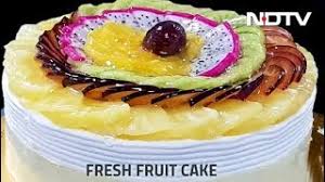 Alton brown revamps classic fruitcake with his free range fruitcake recipe, packed with dried fruit, a trio of spices, and a brandy soak. Fresh Fruit Cake Recipe Video Cooking Shows