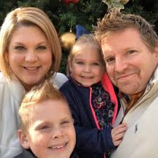 Ron Farrow (@zrockstar)