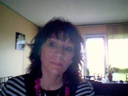 Corinne DUBOSC, 64 ans (LE GRAND QUEVILLY)