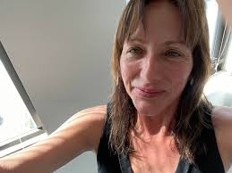 IT'S SLOPPY SUNDAY ME : RUNNING 🏃🏼‍♀️ 🤪 TO D&ICK LET'S GO GET IN HERE  NOW 💪 🤪 😭😭😭😭