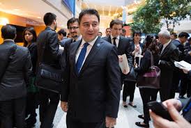 Kabine değişikliğinde ekonomi bakanı olarak en büyük aday daha öncede bu görevde bulunmuş olan ali babacan. Turkey S Babacan Applies To Launch New Party Calls For More Democracy Egypt Independent