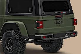 Camp in style and comfort with adventure trailers' even so, it can support 600 lbs of tools and people on its shell, with its roof strut supporting another 100. Get Ready For Adventure With This Jeep Gladiator Accessory Carbuzz