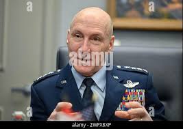 Lt gen eric kenny hi-res stock photography and images