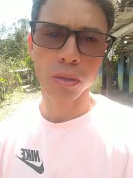 cuando el ciego recupera la vista lo primero que tira es el bastón el cual  lo apoyo toda su vida #piensa