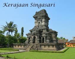 Sejarah kerajaan singasari berawal dari daerah tumapel, yang kertanegara (12681292) kertanegara adalah raja singasari terakhir dan terbesar karena. Kerajaan Singasari Peninggalan Sejarah Letak Kehidupan Sosial Politik